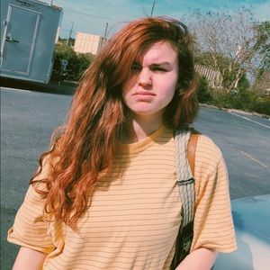 Meet your Posher, Lauren